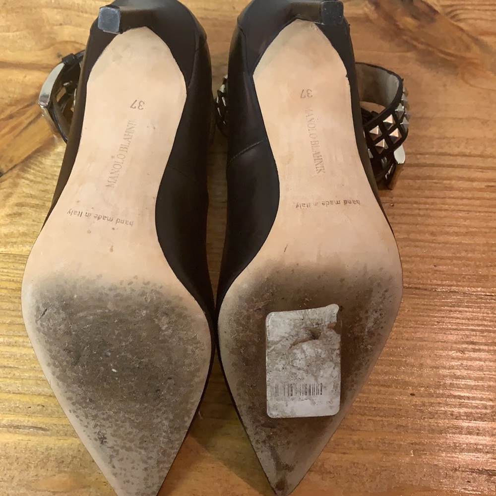 Manolo Blahnik leather heels - Picture 6 of 9